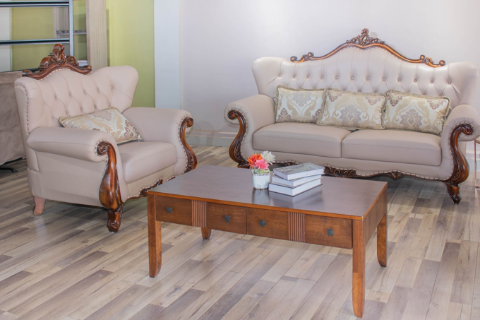 Picture of Dalia Leather Classic Sofa Set